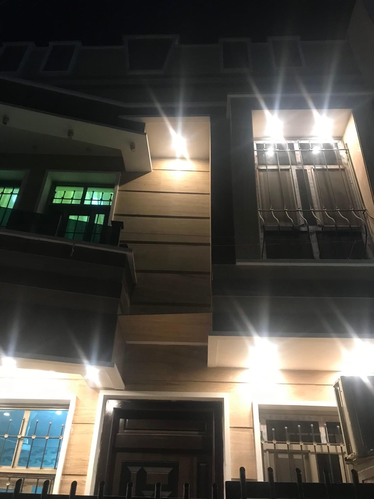 دار للبيع في الاعظمية