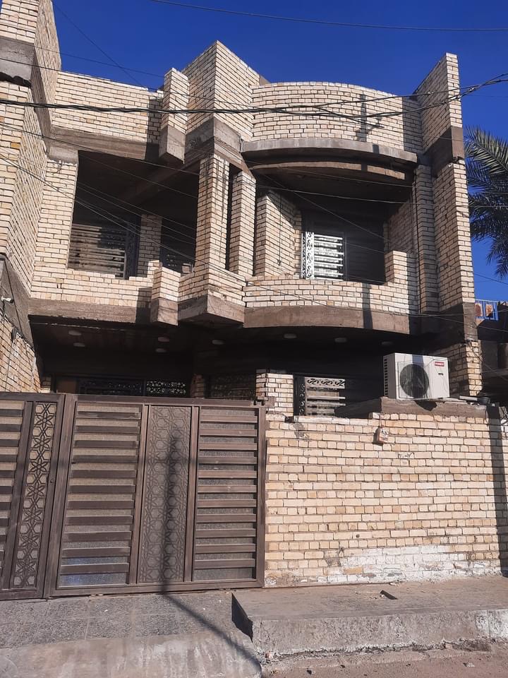 Small unit for sell in Al-Dorra
